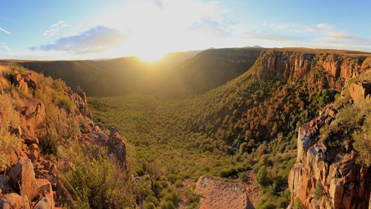 Mount Camdeboo Private Game Reserve By Newmark Graaff Reinet Ngoại thất bức ảnh